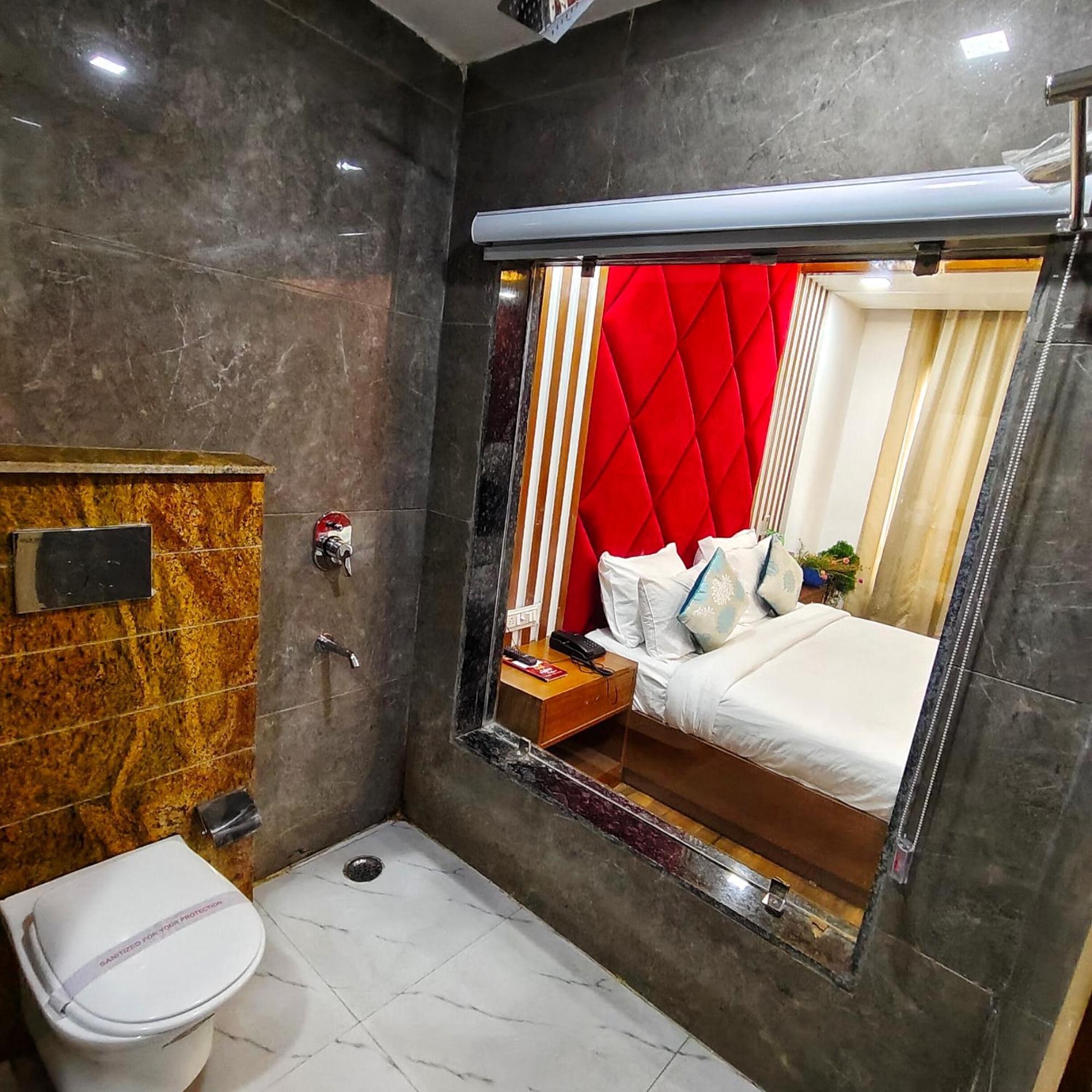 Hotel Taste Of India Агра Екстериор снимка